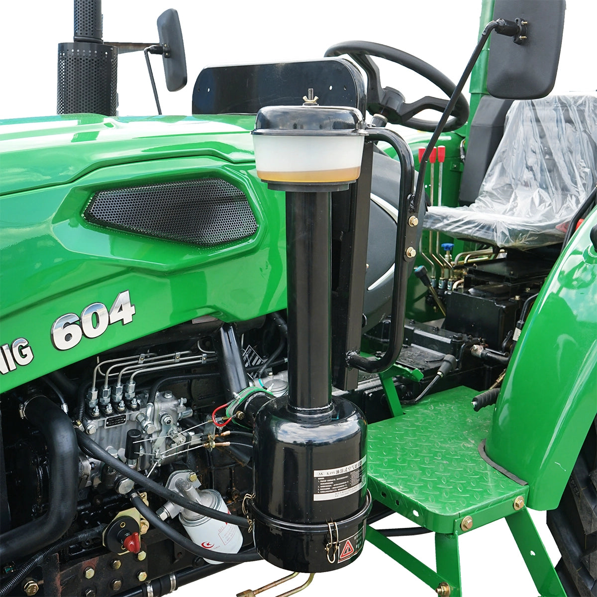 Tractor cu semicabina 60HP E3, motor Xinchai III cu roti 8.3-20/12.4-28 Konig Traktoren 604