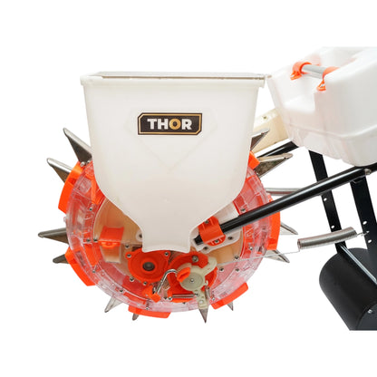 Semanatoare manuala cu 7 dinti, adancime semanare 8cm, rezervor seminte 4L, cutie fertilizare 12L THOR