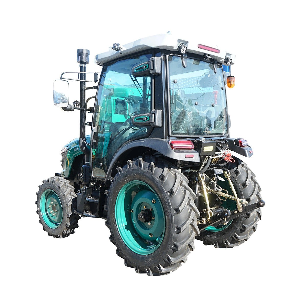 Tractor 80CP 4×4 cu cabina, motor YTO cu turbo, aer conditionat si camere video KONIG 804