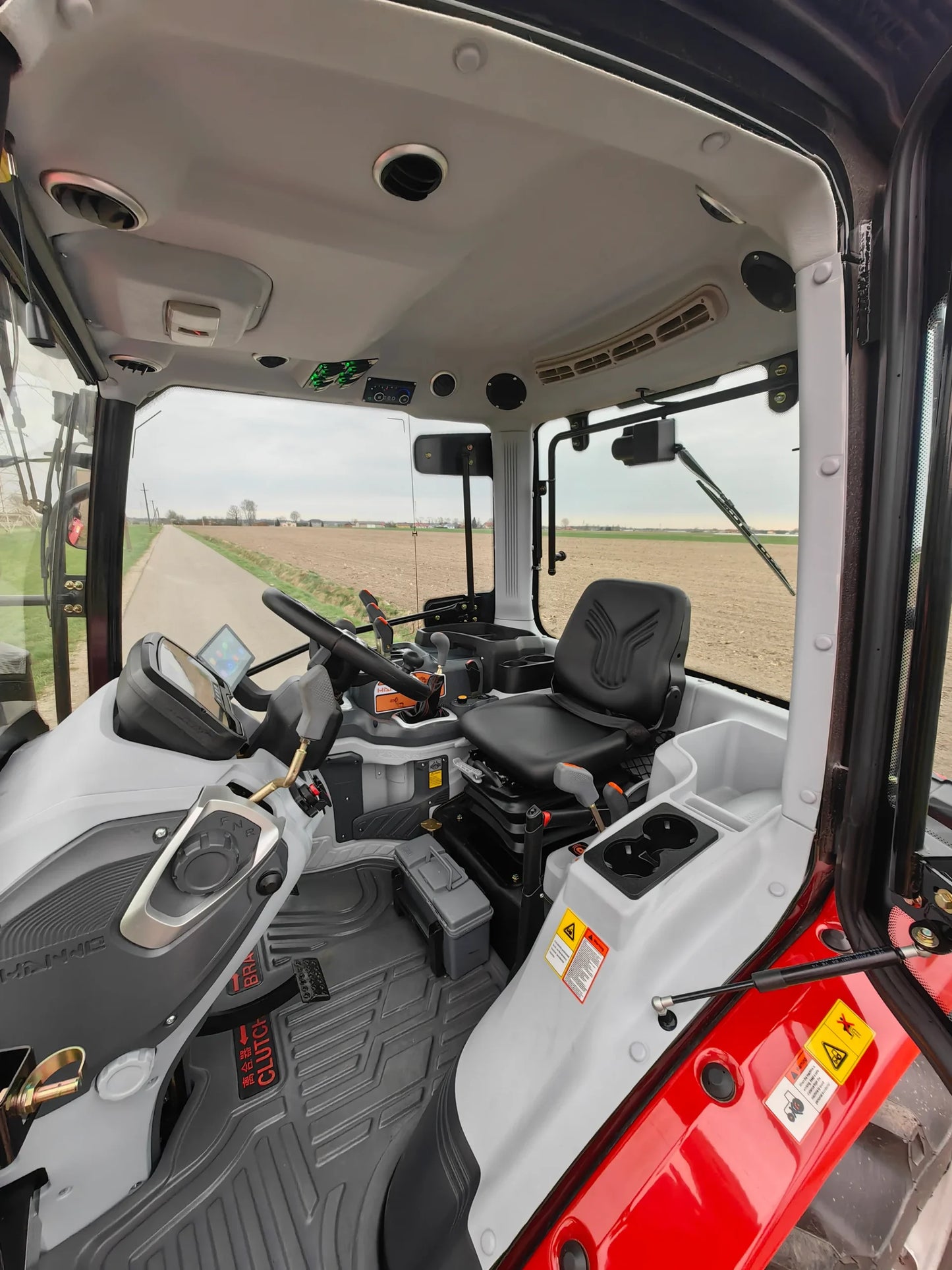 Tractor 65 CAI HANWO 604, 4X4, STAGE 5+CARTE RAR INCLUSA
