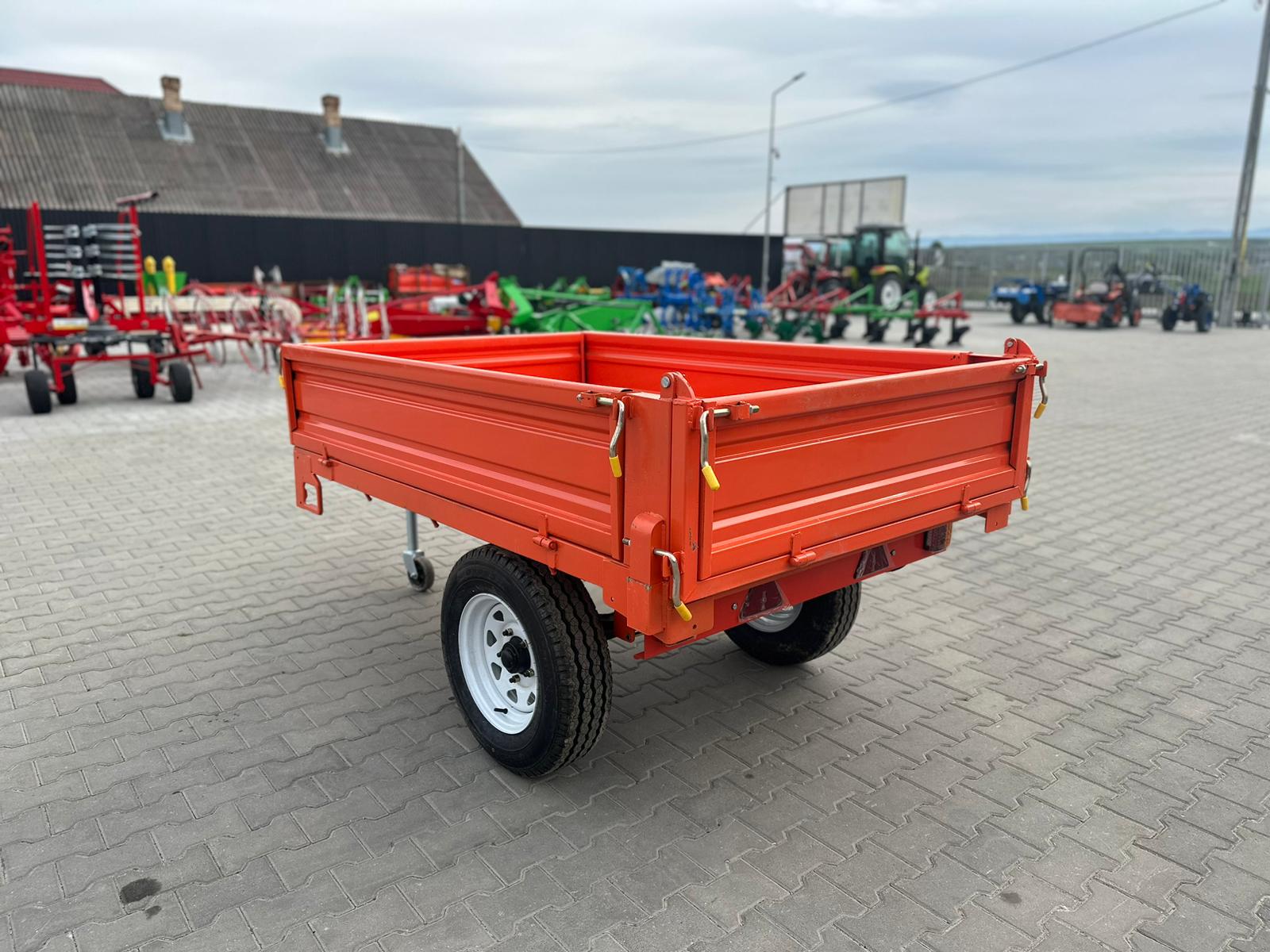 Remorca 1,5 T Basculabila - imagine 6