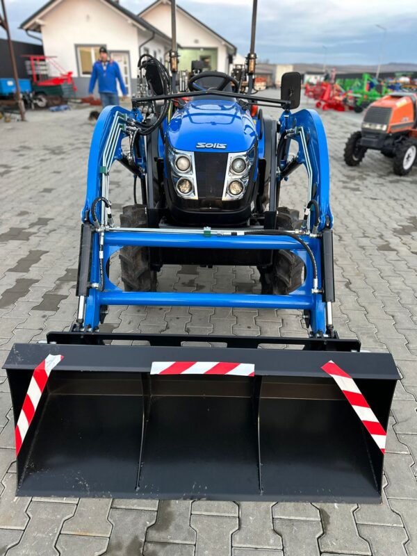 Tractor agricol SOLIS S26+ 4WD- încărcător frontal