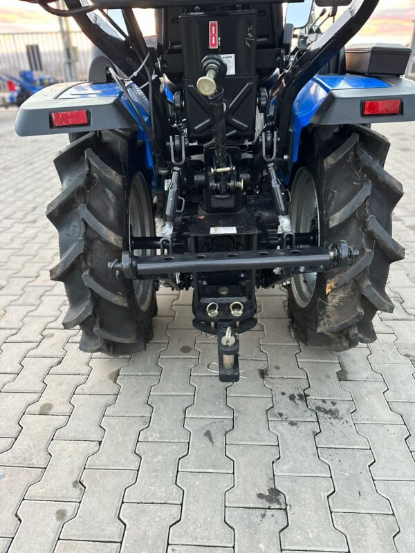 Tractor agricol SOLIS S26+ 4WD- încărcător frontal