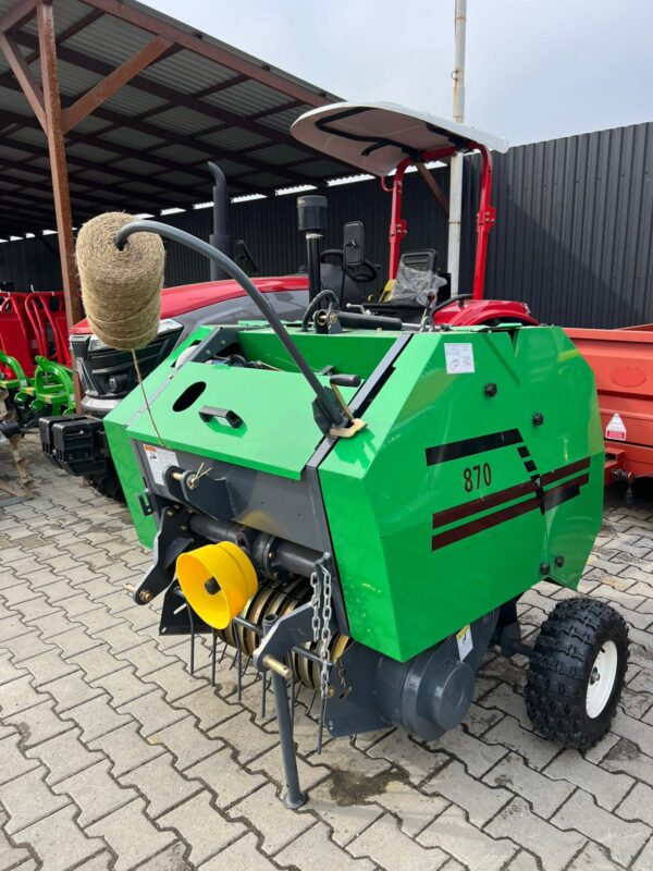Balotiera Lider 870, balot Ø610 x 700 mm