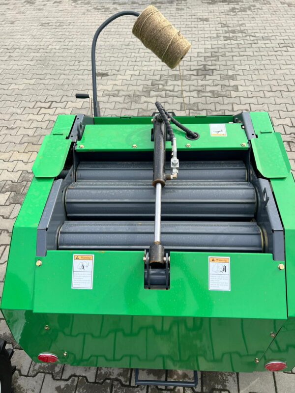 Balotiera Lider 870, balot Ø610 x 700 mm