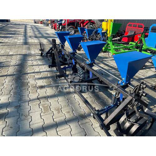 Semanatoare tractor de precizie, porumb si legume, 4 randuri