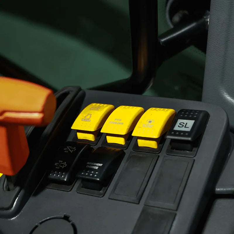 Tractor Solis S60 cu Cabina si AC, 60 CP, cutie de viteze 12f+12s