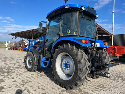 TRACTOR AGRICOL SOLIS 4WD 50 CP CU CABINA SI INCARCATOR FRONTAL