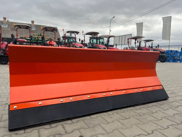 Lama zapada pentru tractor, incarcator frontal, latime 200 cm cu prindere euro