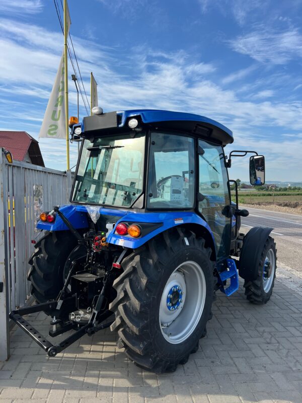 Tractor Solis S60 cu Cabina si AC, 60 CP, cutie de viteze 12f+12s